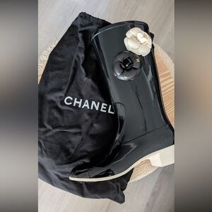 CHANEL Camelia Glossy Black and Cream Women's Rain Boots (SZ 38)